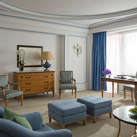 Four Seasons Ritz Hotel 5*