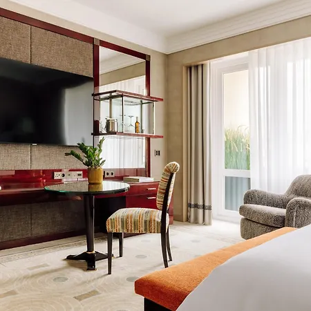 Four Seasons Ritz 5*