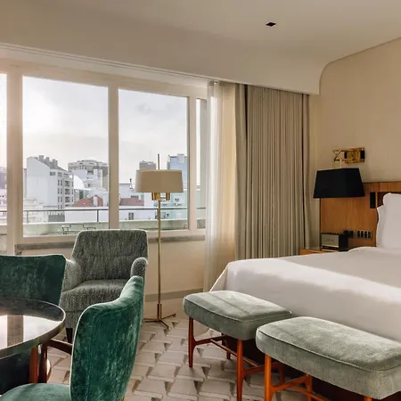 フォーシーズンズ リッツ ホテル