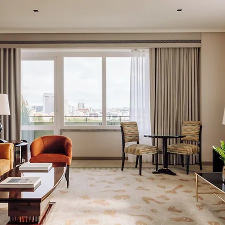 Four Seasons Ritz Hotel