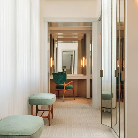 Szálloda Four Seasons Ritz 5*
