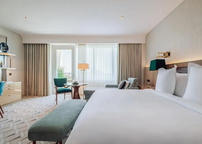 Отель Four Seasons Ritz Лиссабон