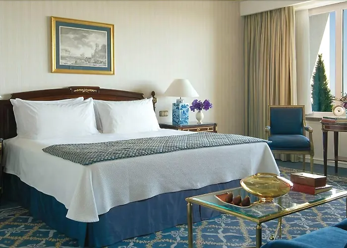 Four Seasons Ritz Отель