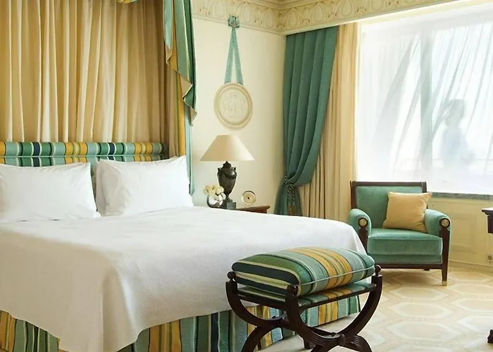 Four Seasons Ritz Отель 5*