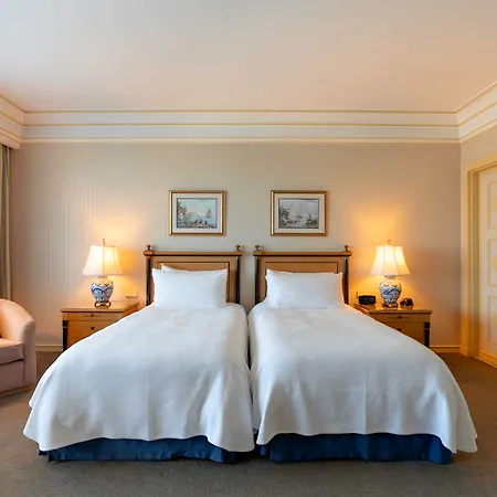 Four Seasons Ritz Hotel