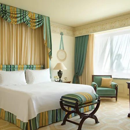 Four Seasons Ritz Hotel