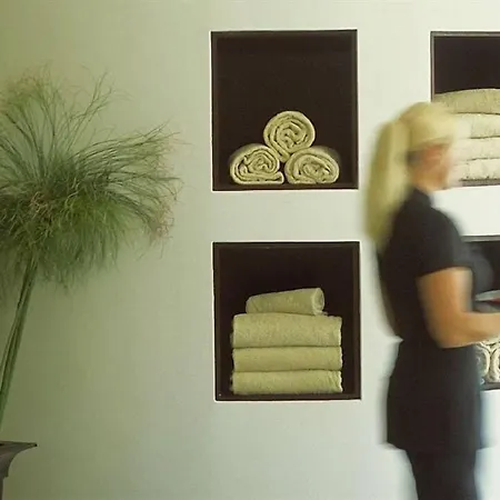 Four Seasons Ritz 5*