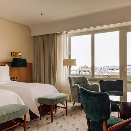 Four Seasons Ritz